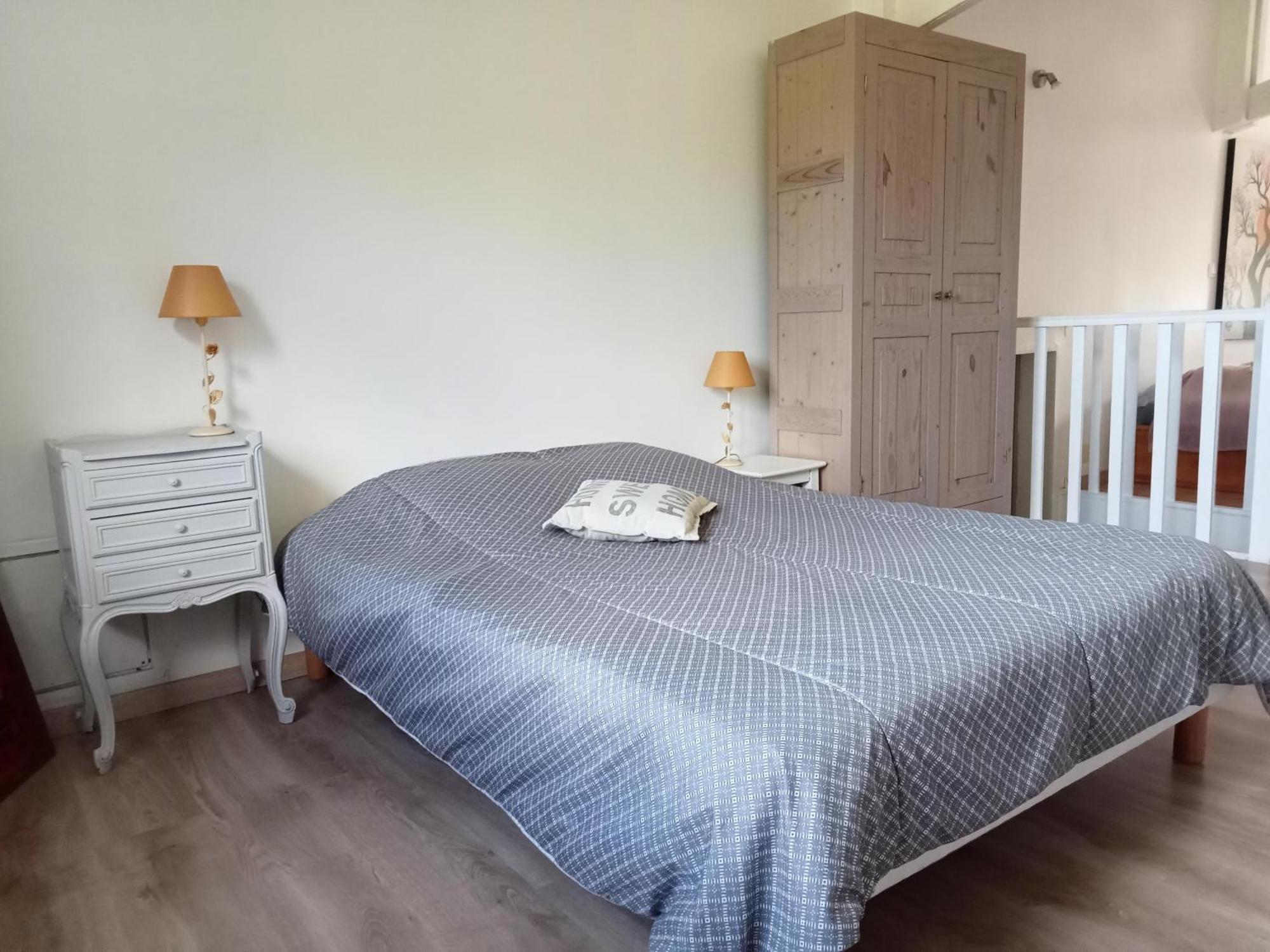 Bed and Breakfast Chez Cecile Et Jean-No Gan Экстерьер фото